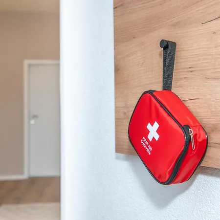 Holiday home 1 Bedroom - 1 Schlafzimmer - Grosse Terrasse - Cafe - Sekt - An Den Weinbergen *