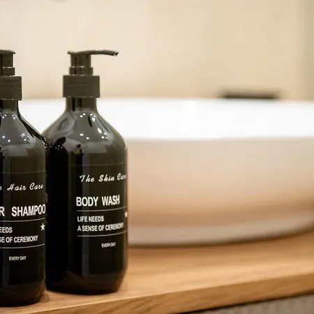 Holiday home 1 Bedroom - 1 Schlafzimmer - Grosse Terrasse - Cafe - Sekt - An Den Weinbergen